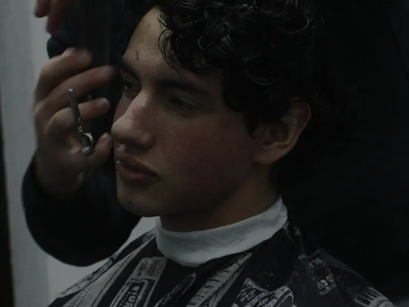 Çocuk Saç Kesimi Adana Seyhan — Apollo Erkek Bakım Merkezi